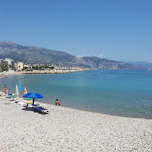 Beautiful Near Sea Apartamento Rocabruna