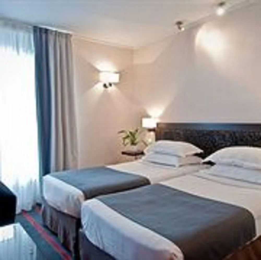 ****  Doisy Etoile - Orso Hotels Париж Франция